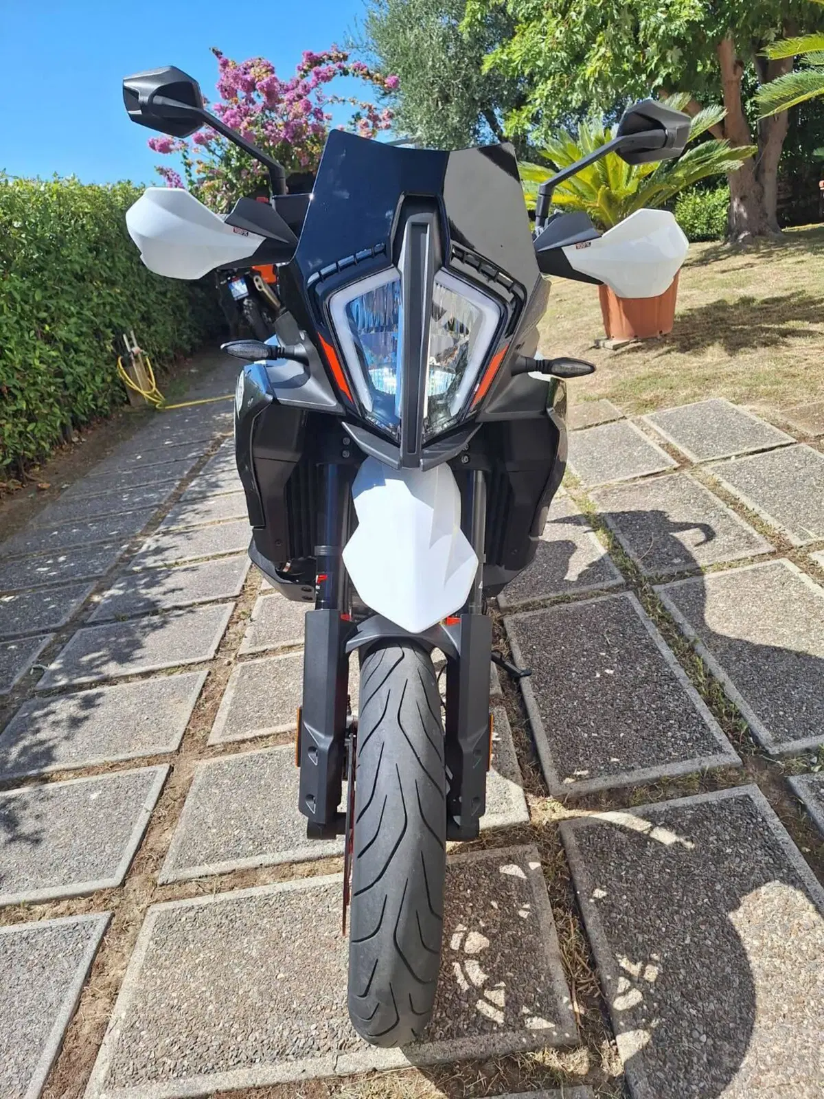 KTM 890 SMT (2023 - 25)
