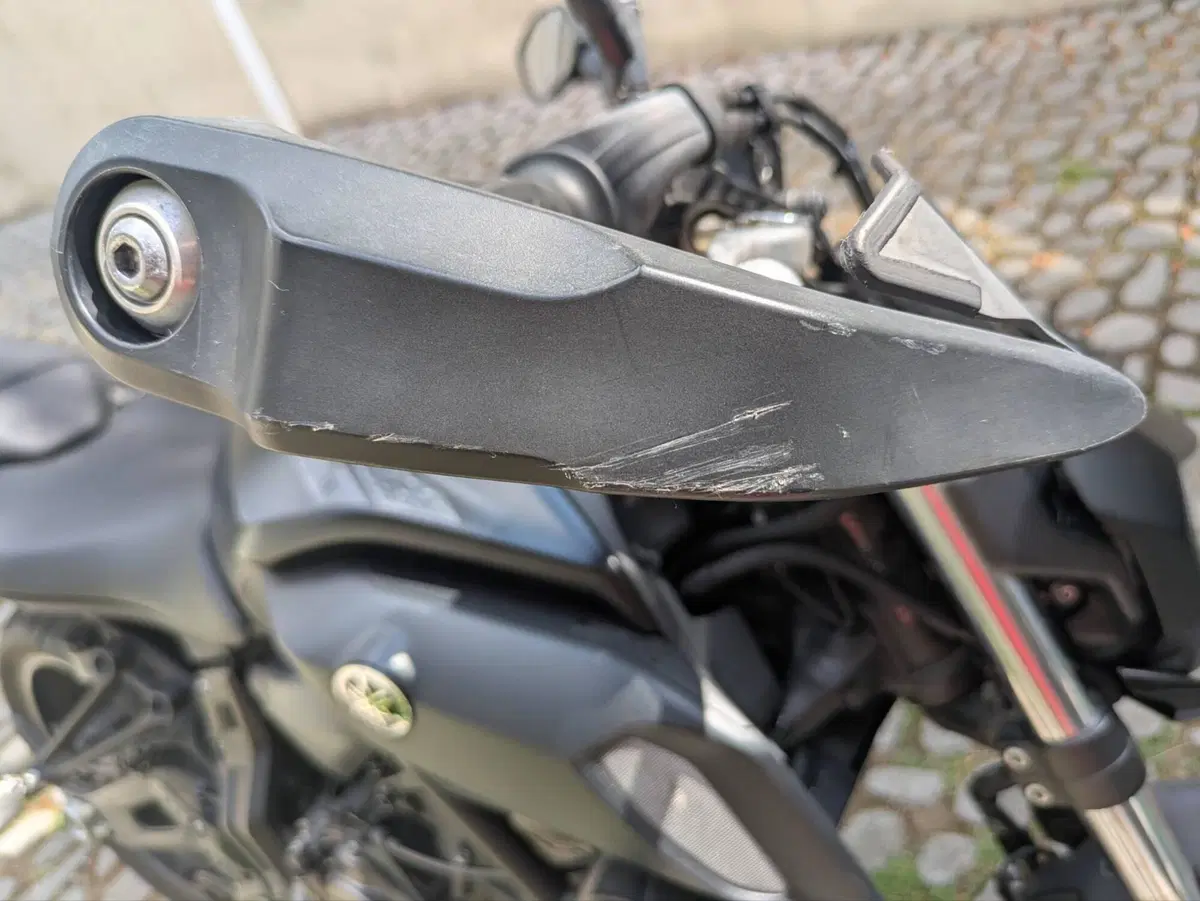 Yamaha MT-07 (2018 - 20) (7)