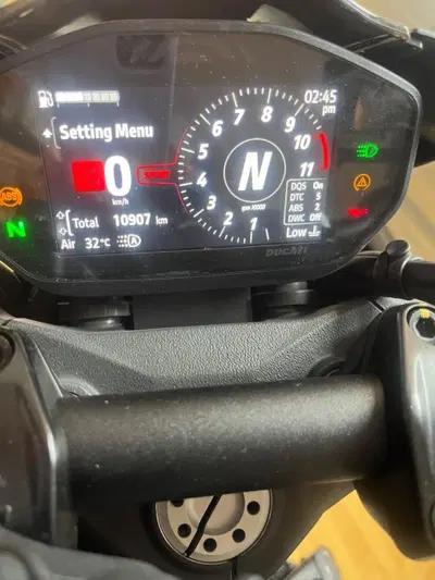 Ducati Monster 937 (2021 - 25) usata