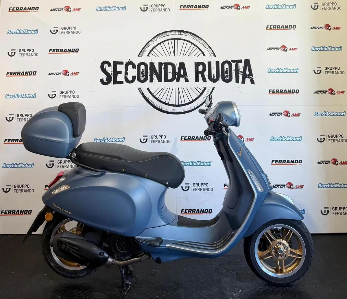 Vespa Primavera 150 Officina 8 (2026)