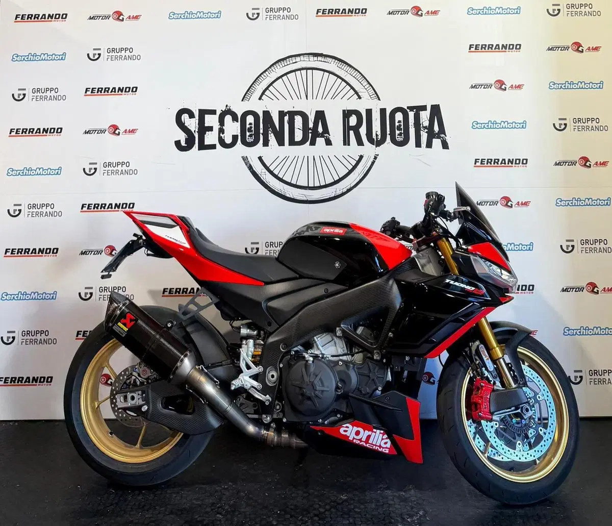 Aprilia Tuono V4 Factory SE-09 SBK (2024)