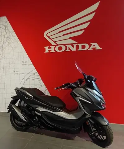 Honda Forza 350 (2022 - 24) usata