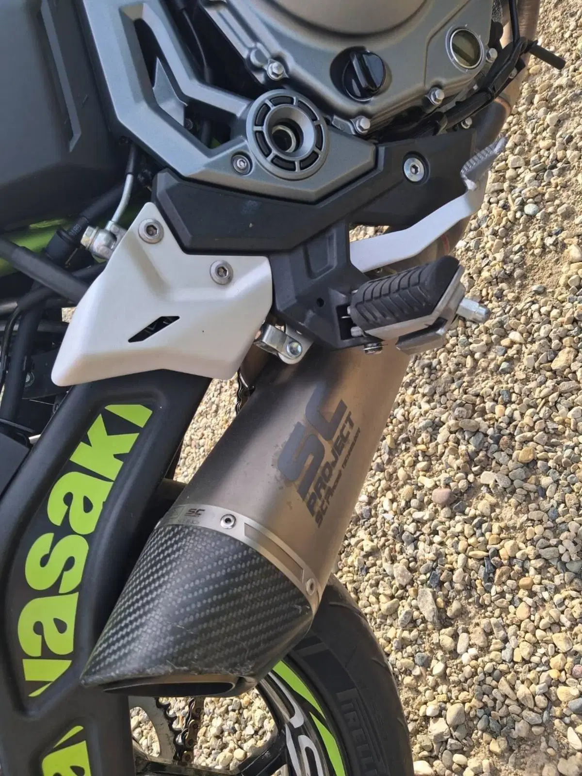 Kawasaki Z 650 (2017 - 19) (3)