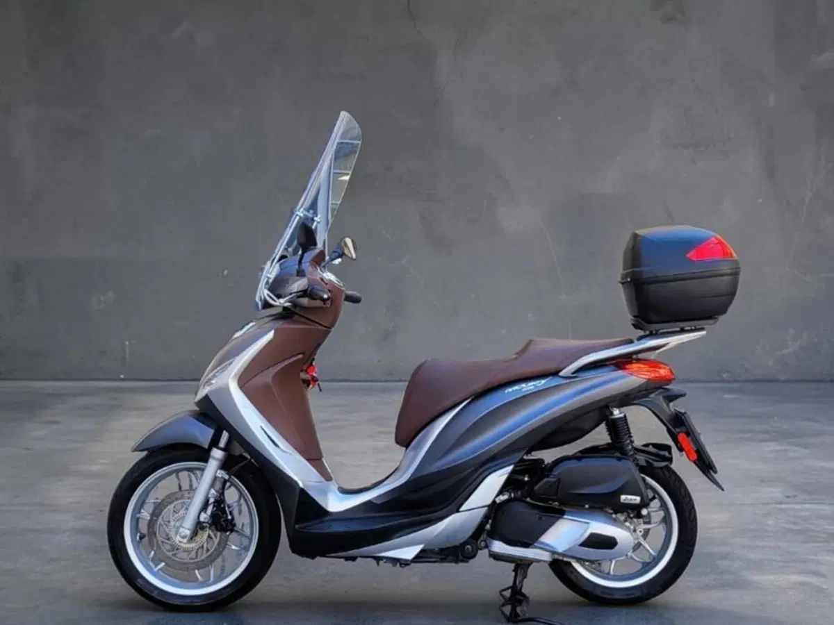 Piaggio Medley 150 ABS (2016 - 19) (2)