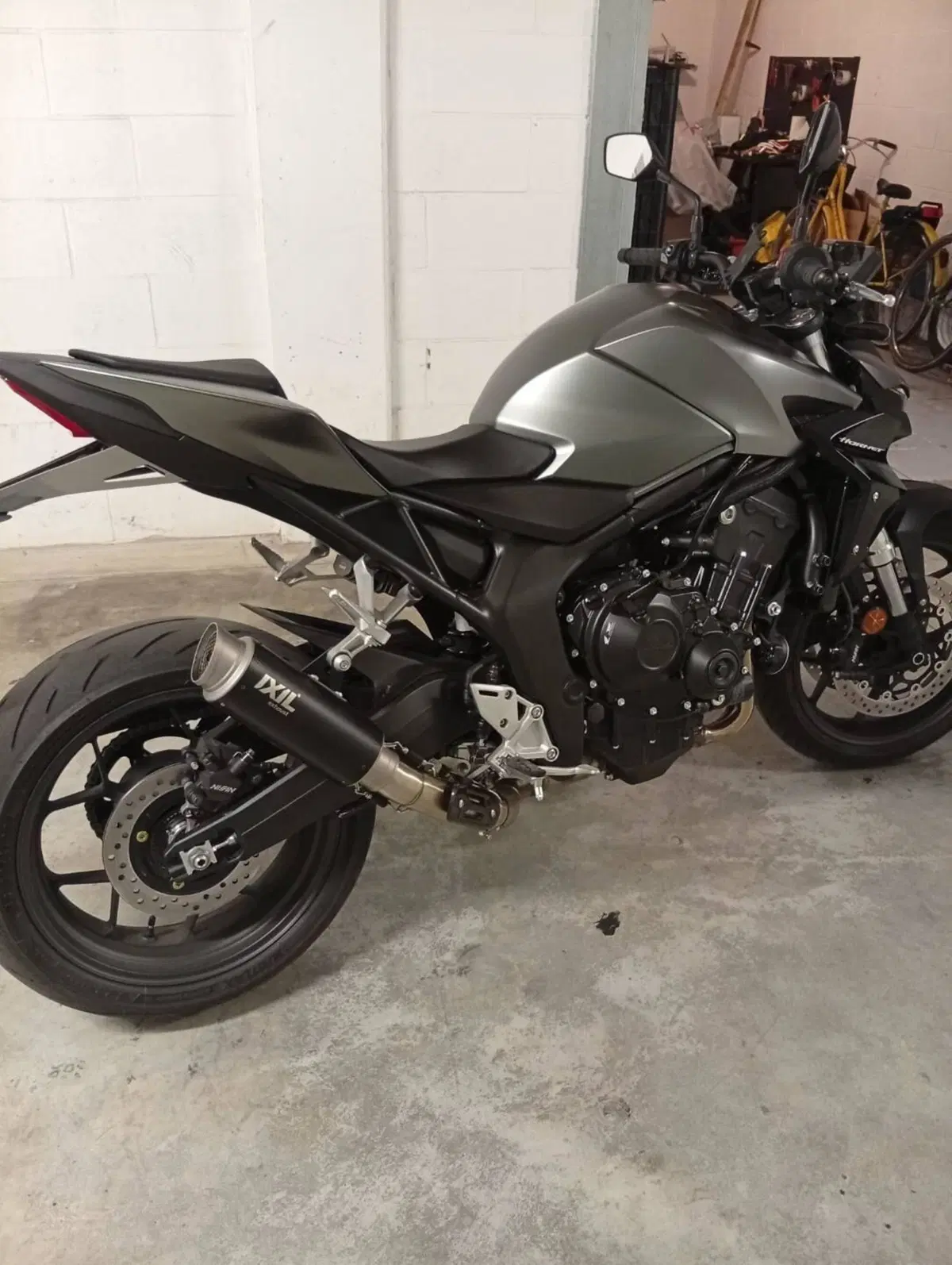 Honda CB 1000 Hornet (2025 - 26) (8)