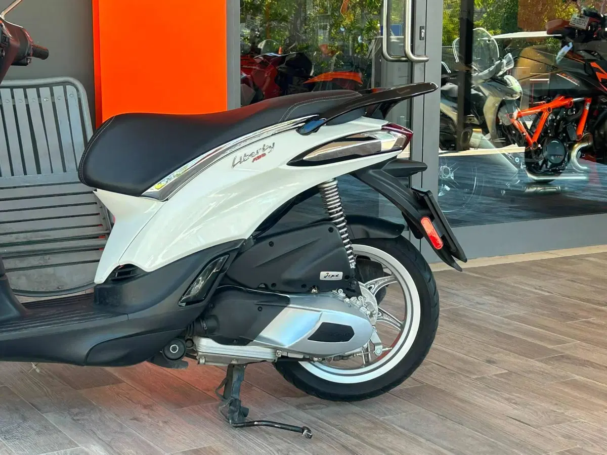 Piaggio Liberty 125 (2025 - 26) (6)