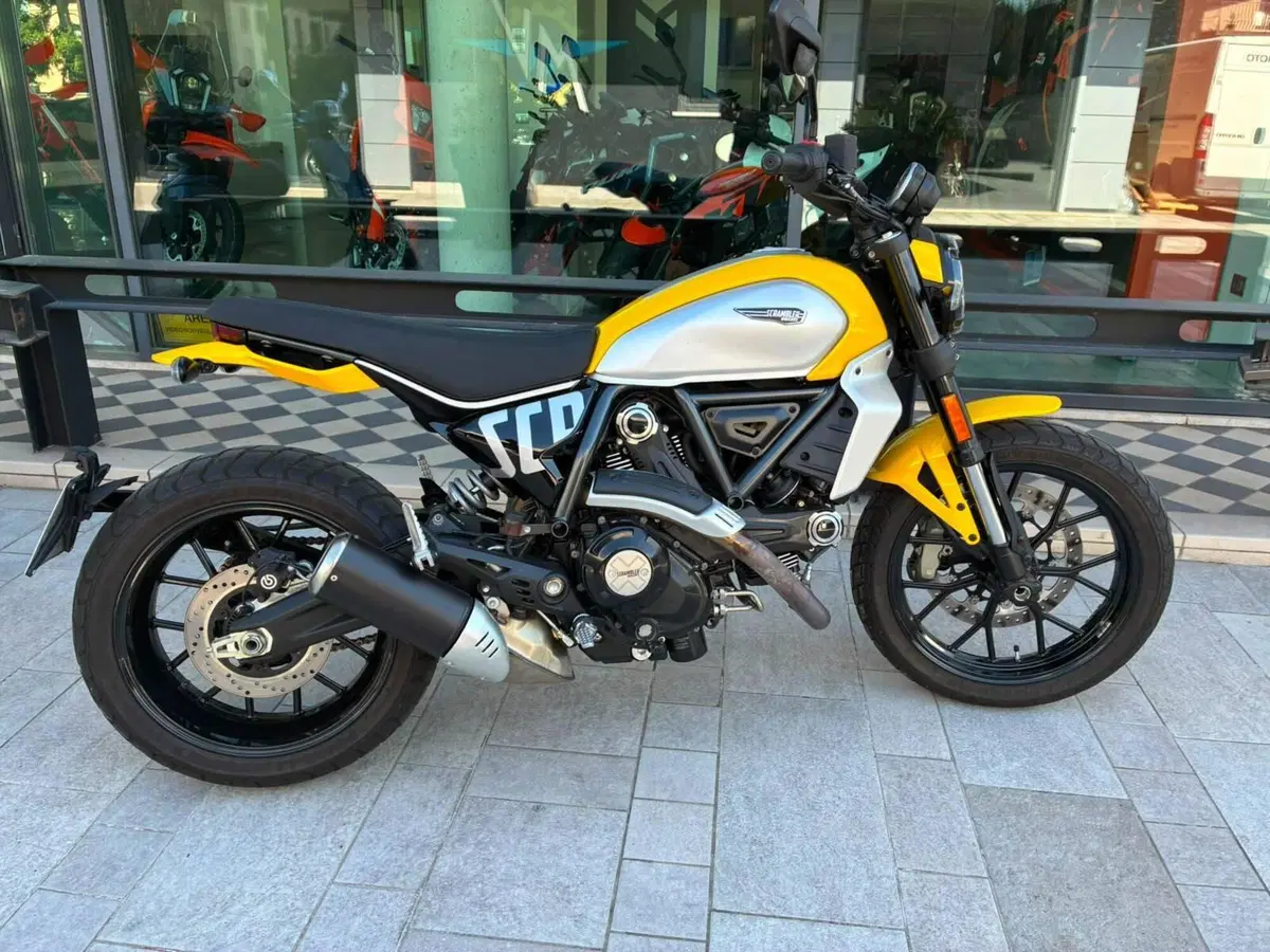 Ducati Scrambler 800 Icon (2023 - 24) (2)