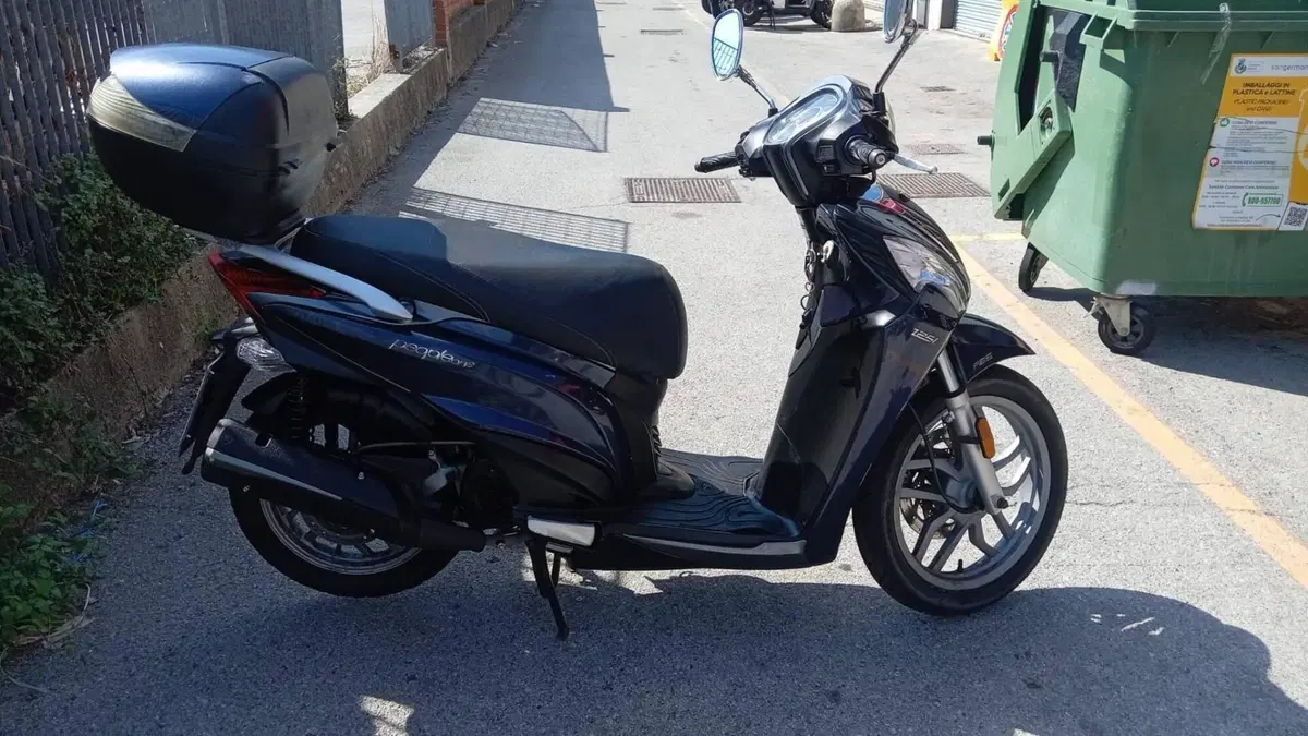 Kymco People 125i One (2021 - 25) (2)