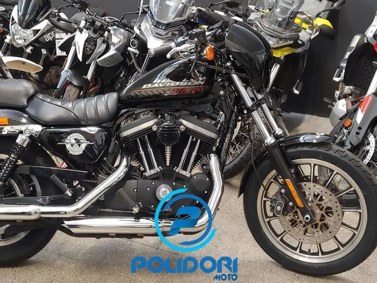 Harley-Davidson 883 R (2008 - 16) - XL 883R