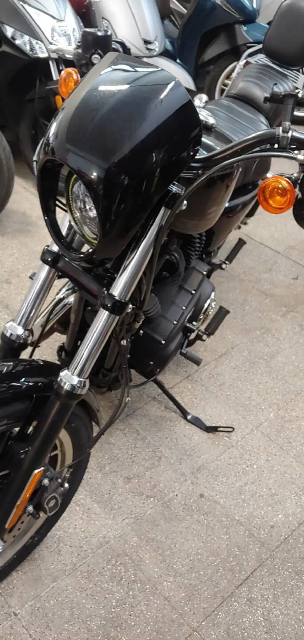 Harley-Davidson 883 R (2008 - 16) - XL 883R (6)