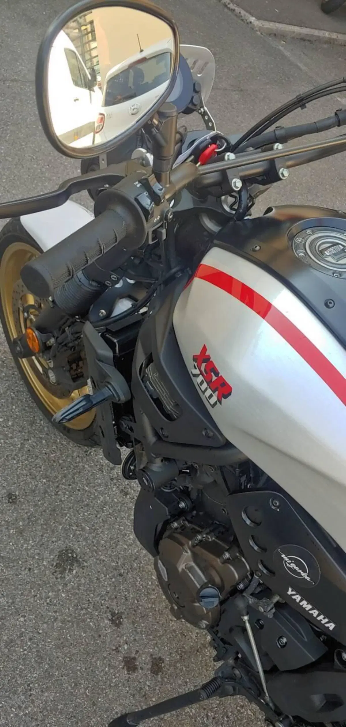 Yamaha XSR 700 XTribute (2022 - 24) (10)