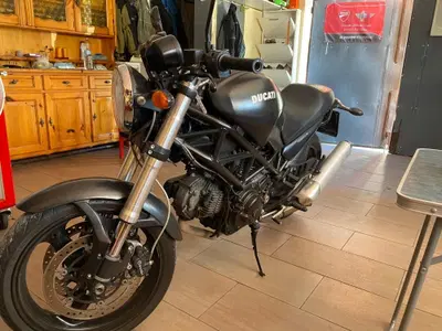Ducati Monster 695 (2006 - 08) usata