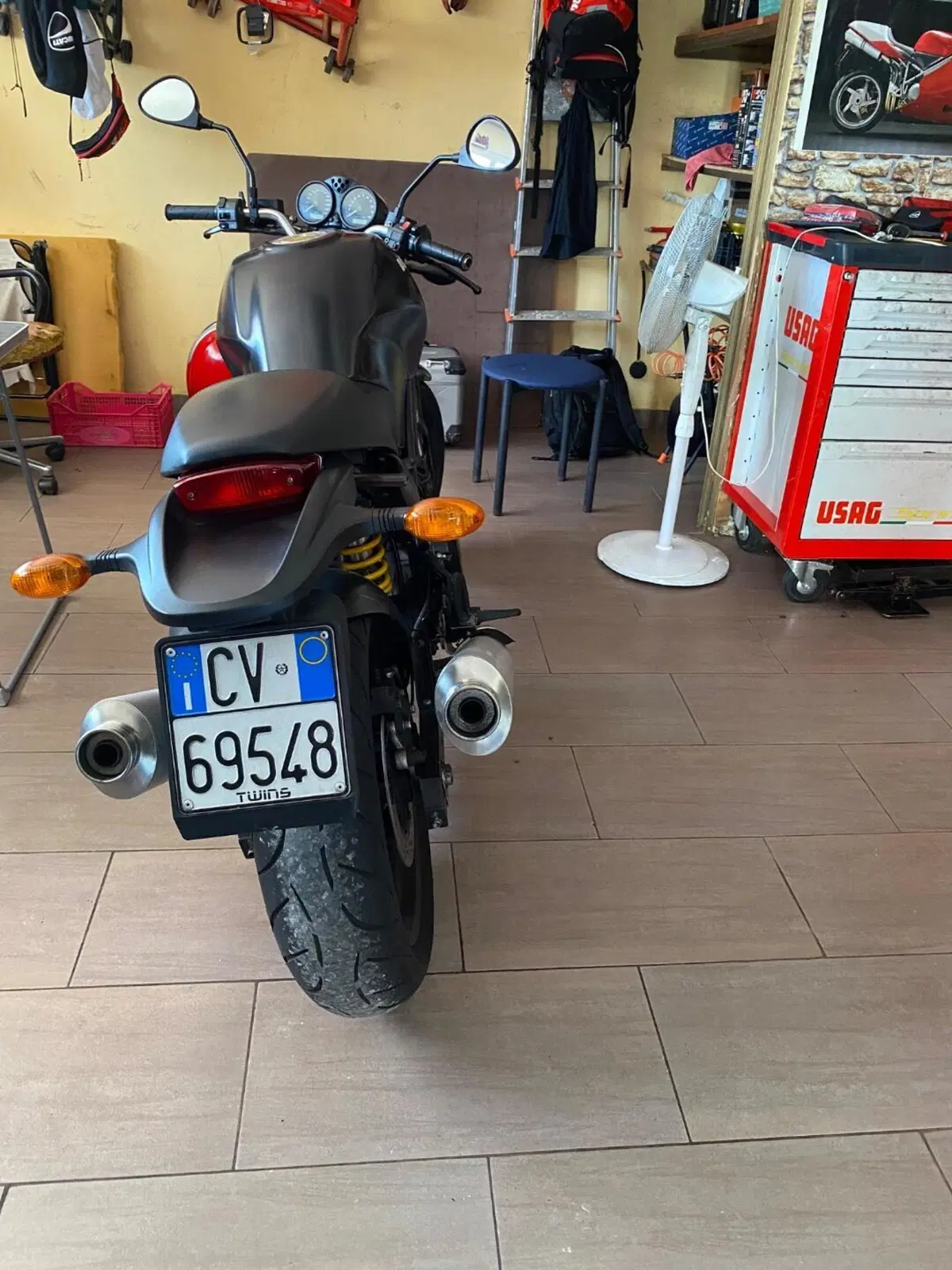 Ducati Monster 695 (2006 - 08) (2)