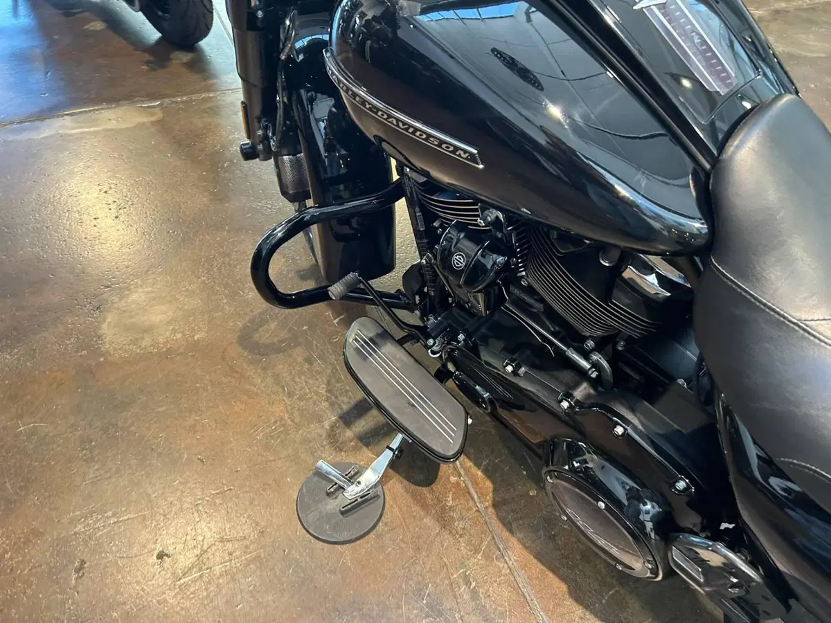 Harley-Davidson Road King Special (2021 - 25) (3)