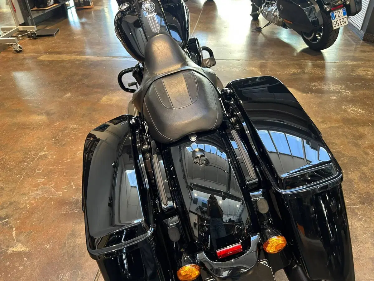 Harley-Davidson Road King Special (2021 - 25) (6)