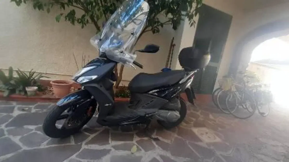 Kymco Agility 150i R16 + ABS (2017 - 20) (3)