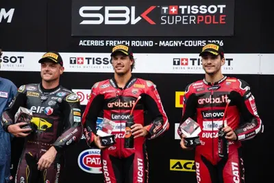 SBK 2026. GP di Francia. Decima Superpole consecutiva di Nicolò Bulega a Magny Cours [GALLERY] 