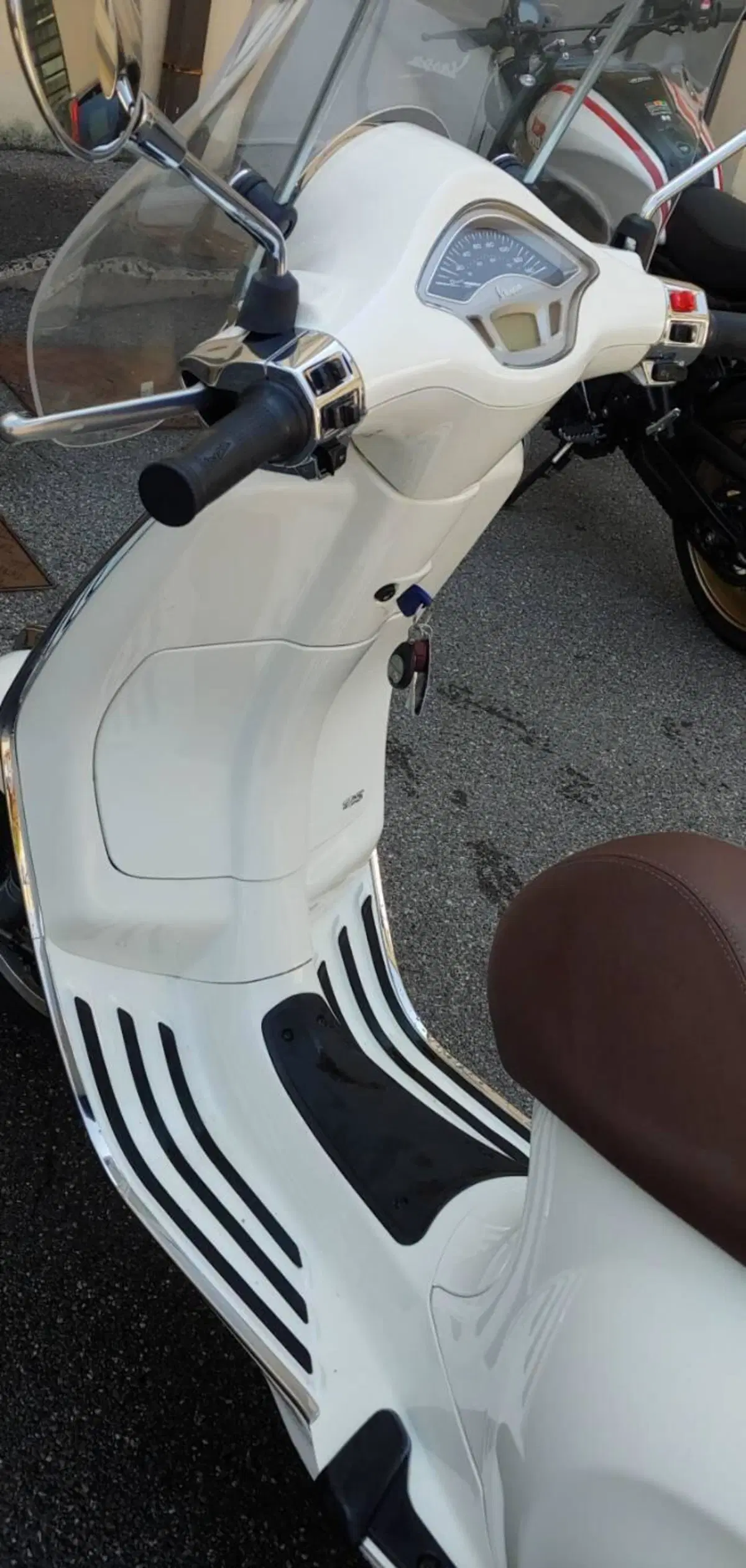 Vespa Primavera 125 (2021 - 23) (2)