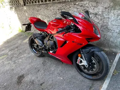 MV Agusta F3 800 Rosso (2021 - 23) usata