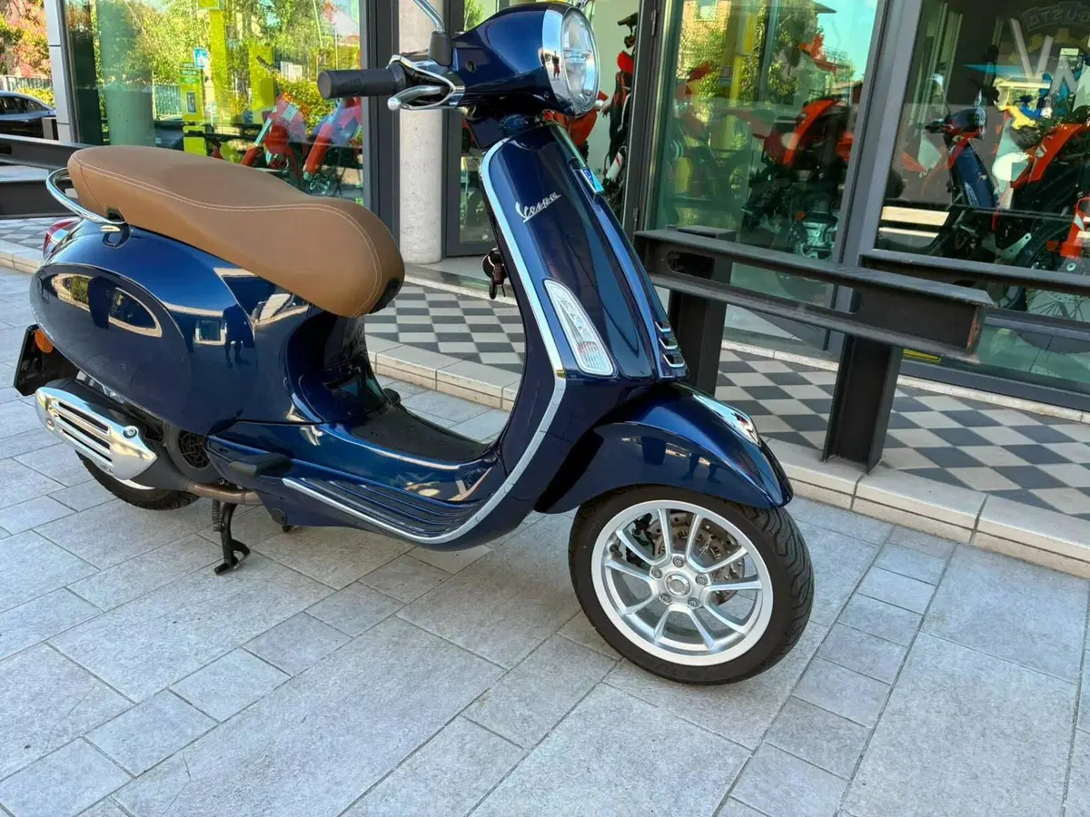 Vespa Primavera 150 (2021 - 23) (2)