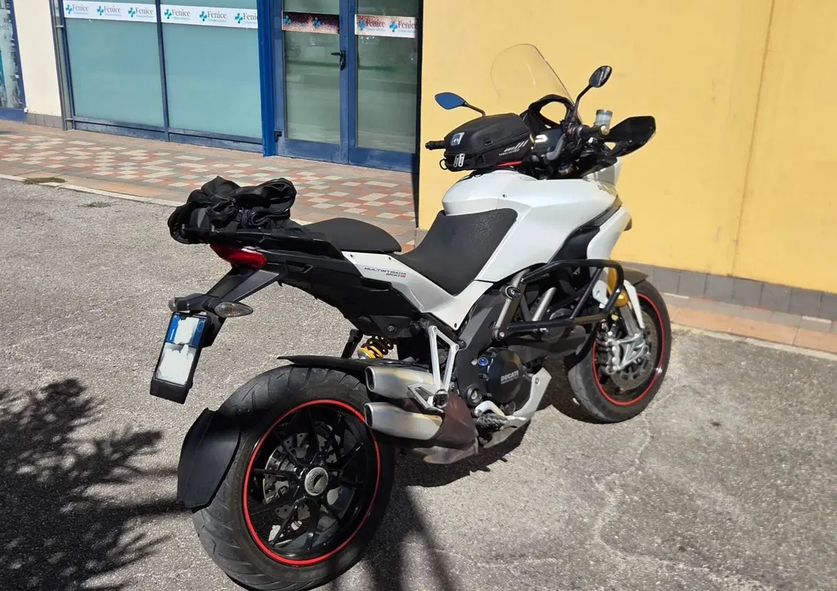 Ducati Multistrada 1200 ABS (2010 - 12) (4)