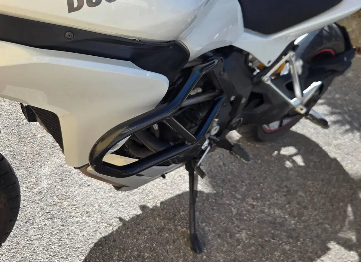 Ducati Multistrada 1200 ABS (2010 - 12) (8)