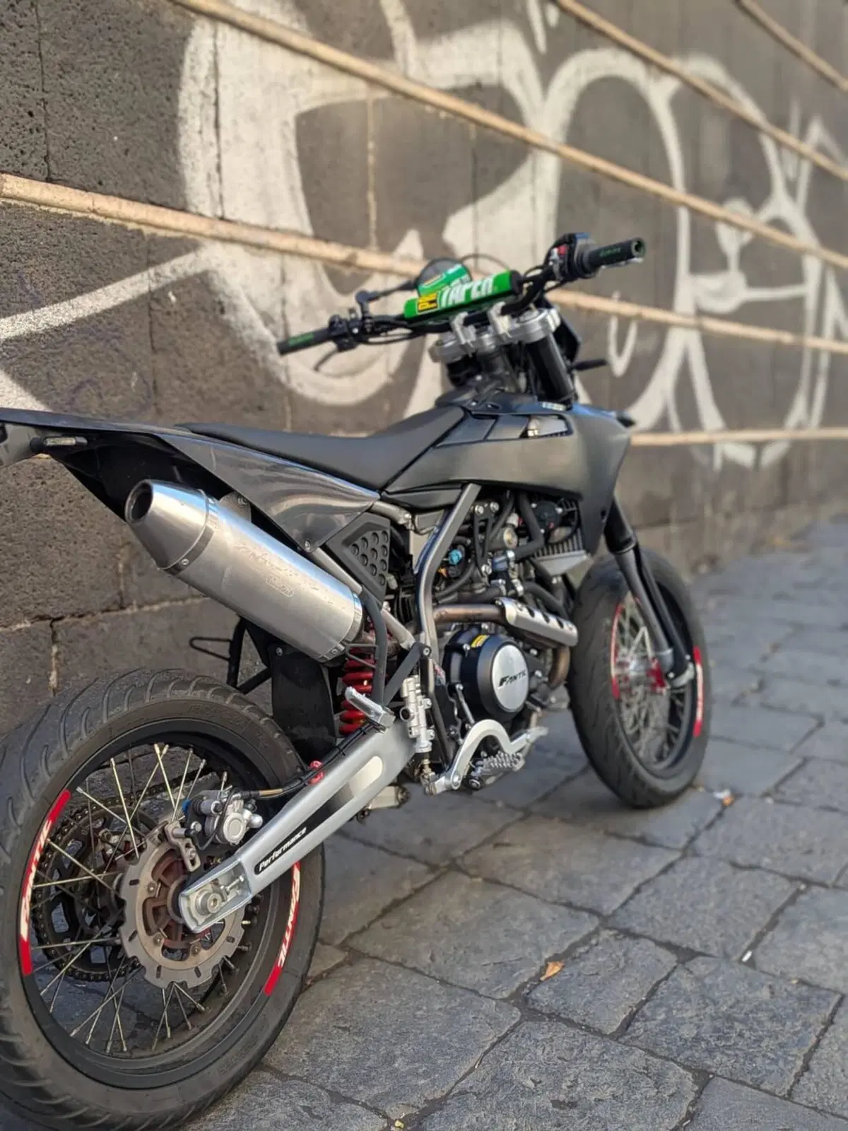 Fantic Motor XMF 125 Motard Competition 4t (2021 - 22) (3)