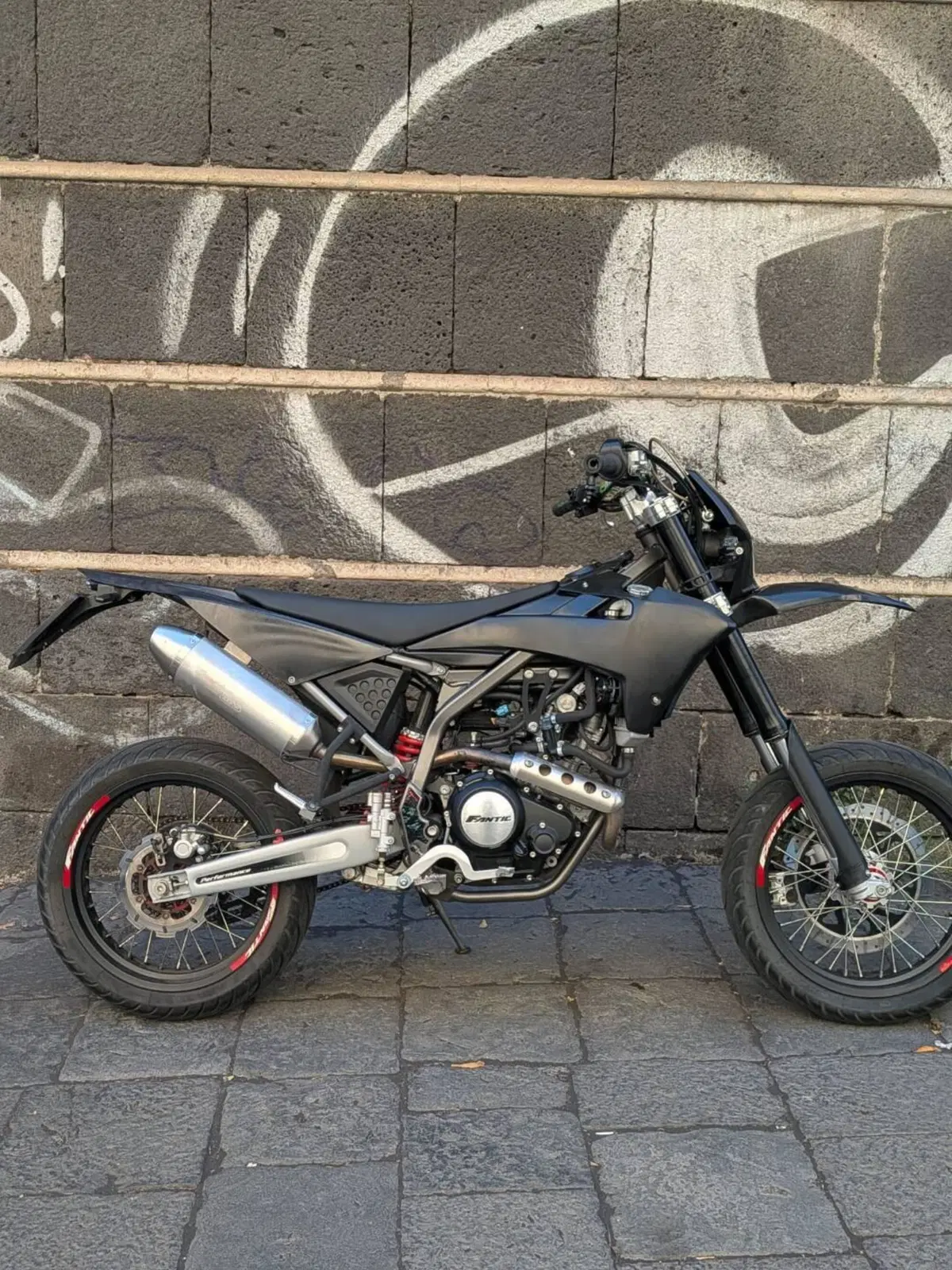 Fantic Motor XMF 125 Motard Competition 4t (2021 - 22) (2)