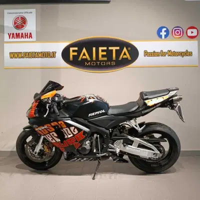 Honda CBR 600 RR (2003 - 04) usata