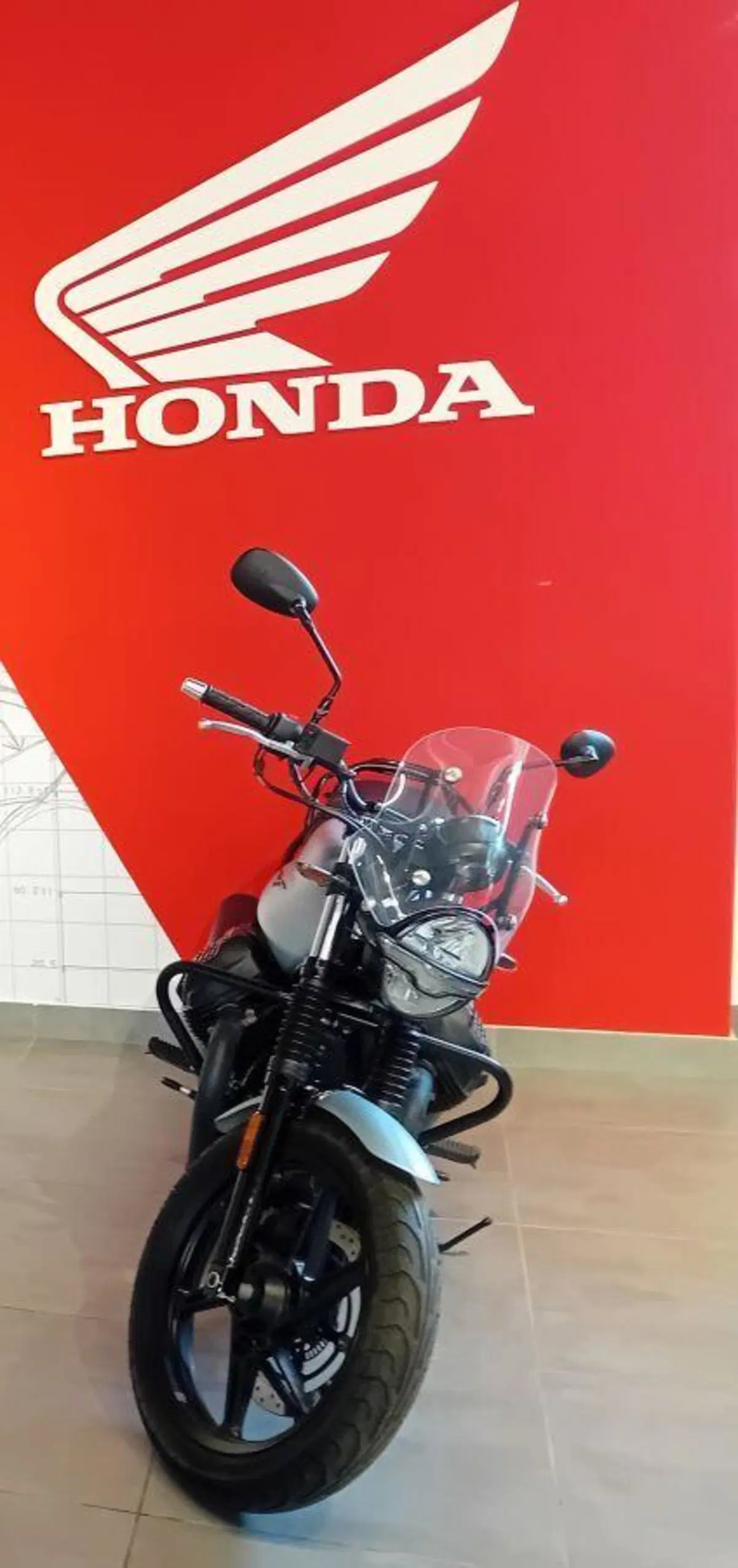Moto Guzzi V7 Stone (2021 - 24) (3)