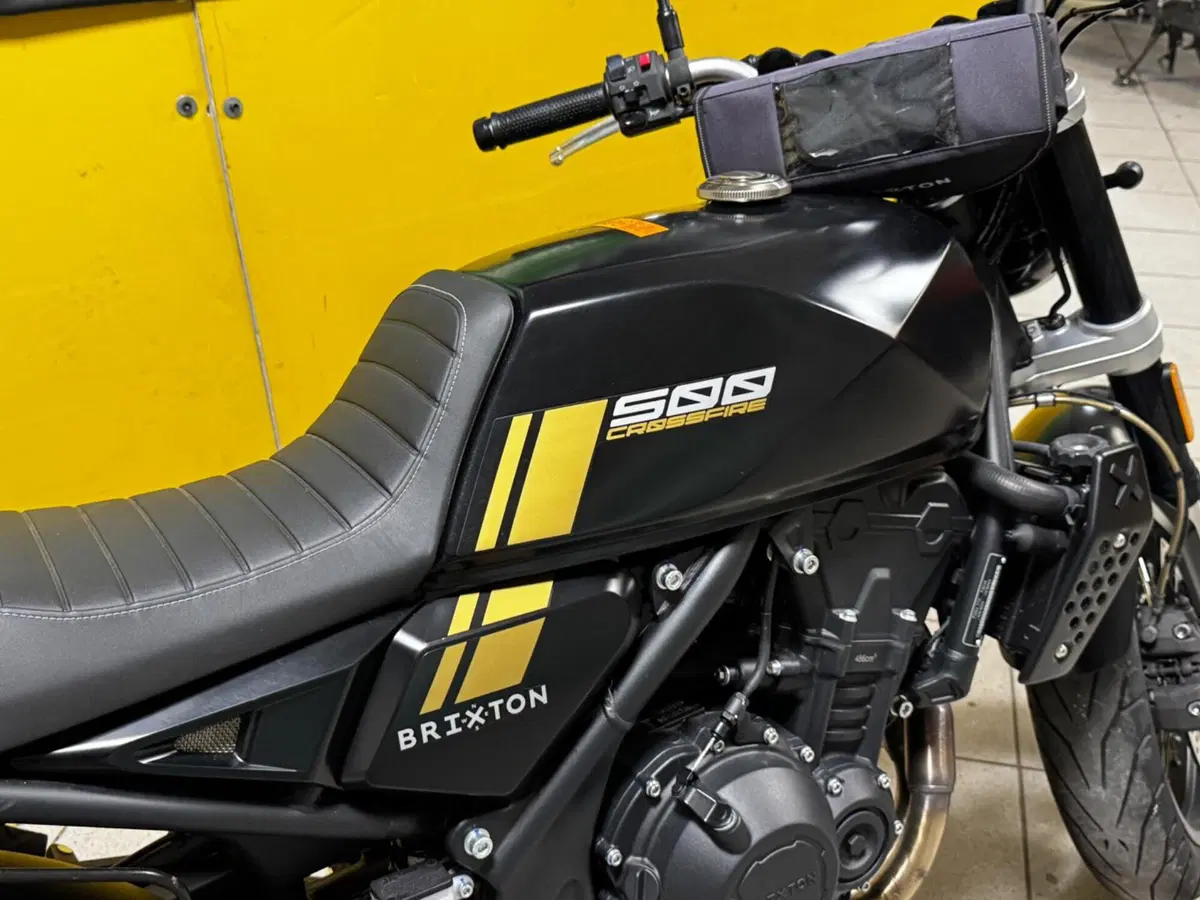 Brixton Motorcycles Crossfire 500 (2021 - 25) (6)
