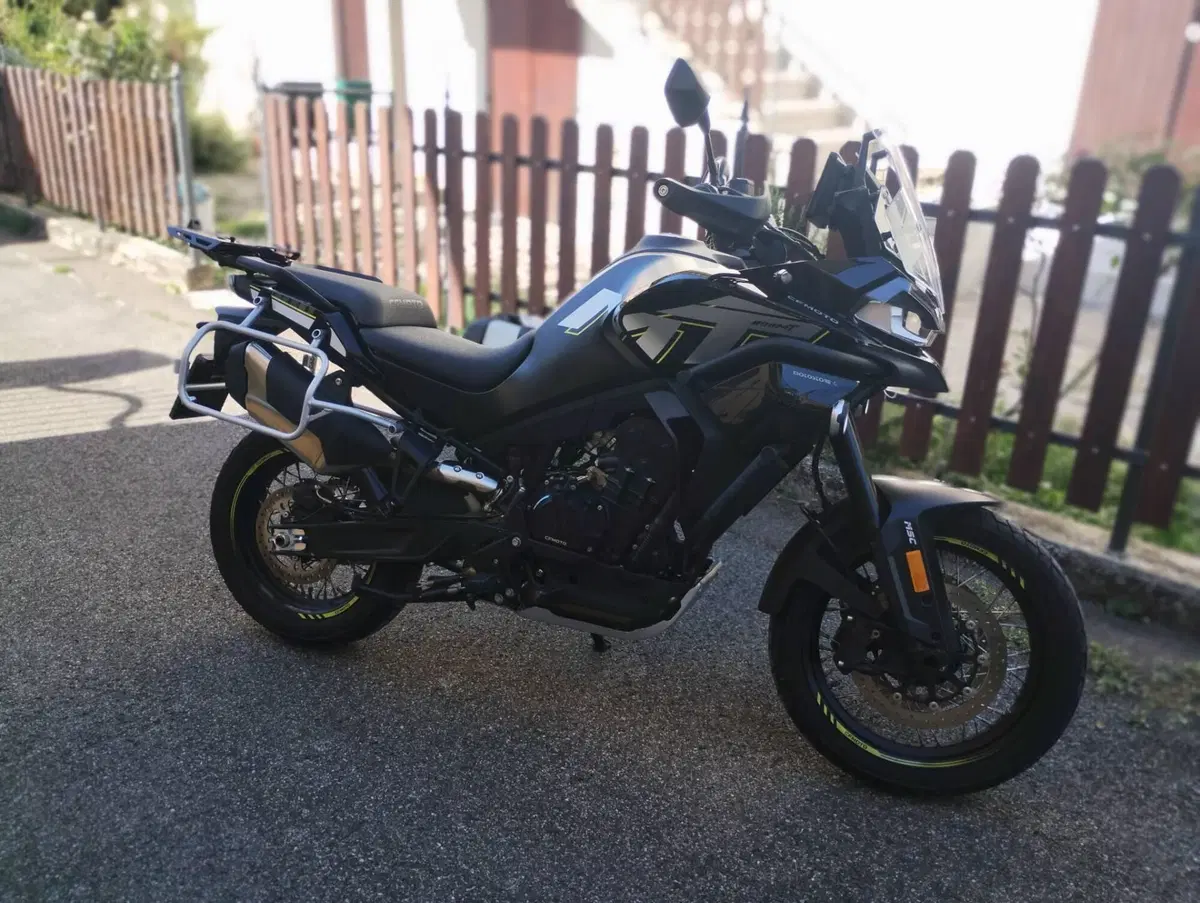 CFMOTO 800MT Explore (2023 - 26) (2)