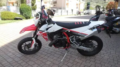Swm SM 125 R (2022 - 24) usata
