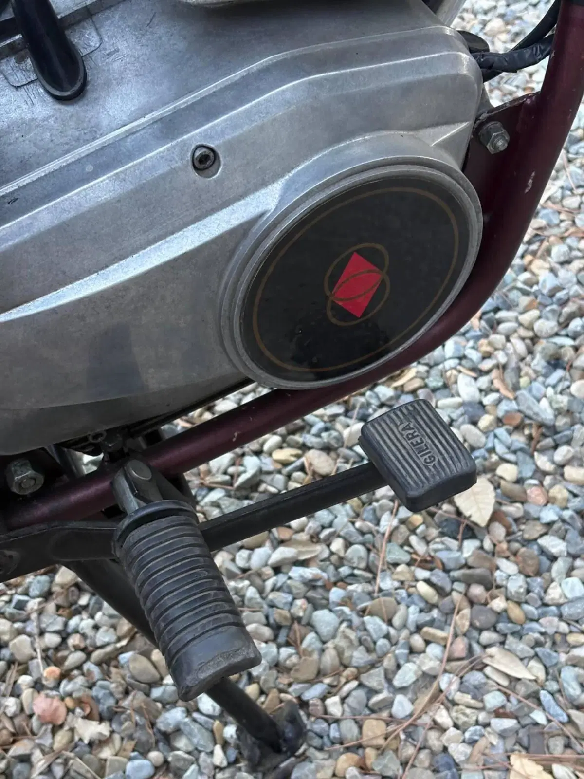 Gilera 200 T4C  (7)
