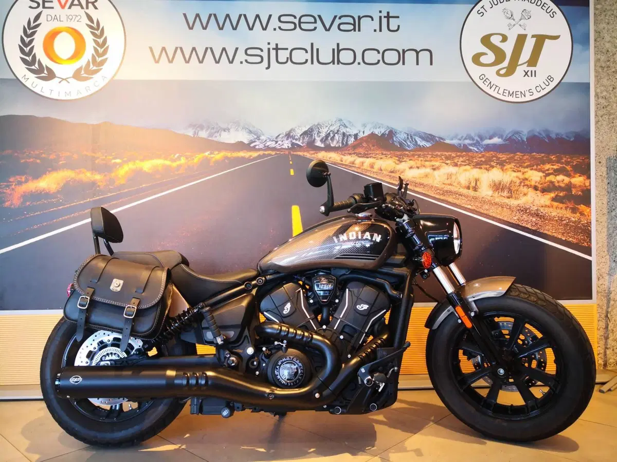 Indian Scout 1250 Bobber Limited + Tech (2025 - 26) (2)