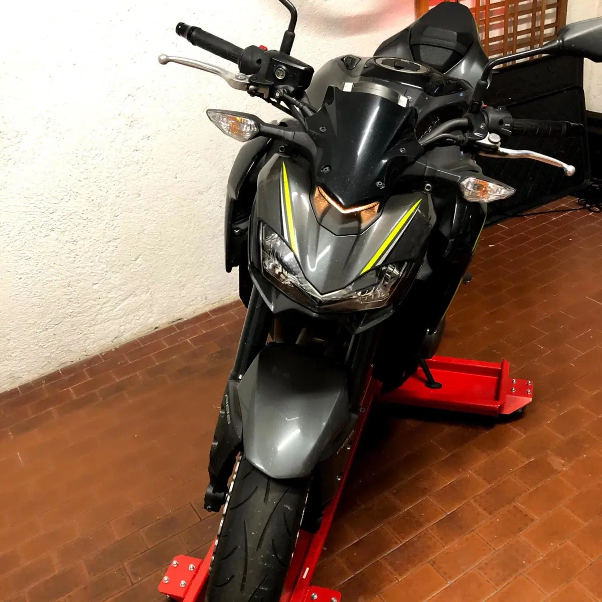 Kawasaki Z 900 (2017 - 18)