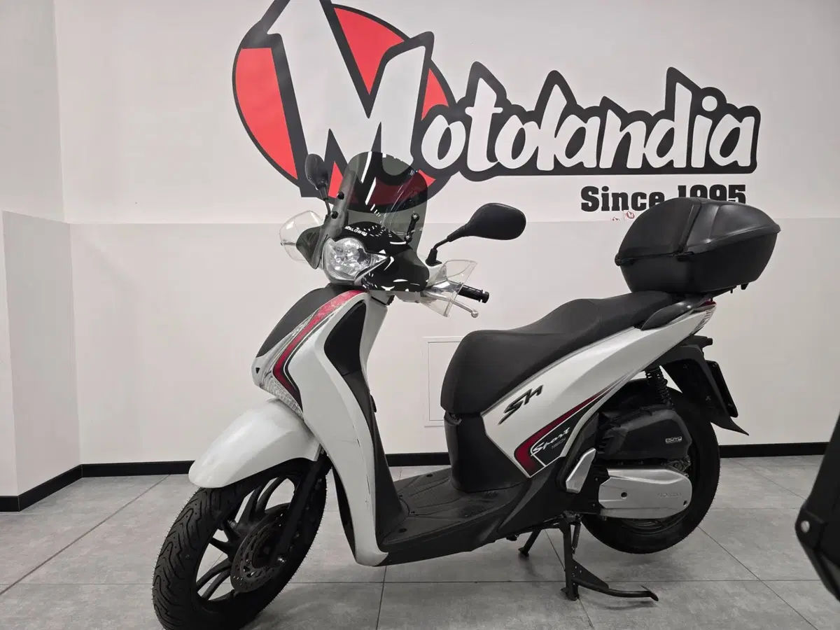 Honda SH 150i ABS (2013 - 16) (2)