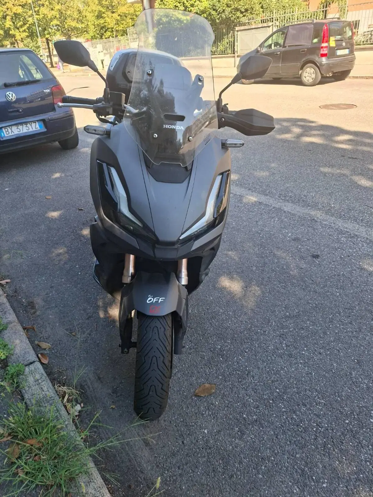 Honda ADV 350 (2022 - 24) (4)