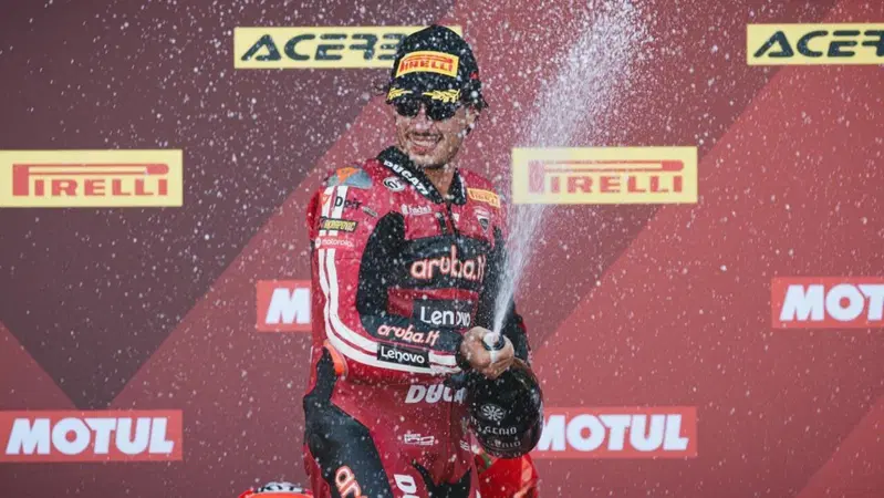 SBK 2026. GP di Francia. Nicolò Bulega si impone in Gara1 a Magny Cours [GALLERY] 