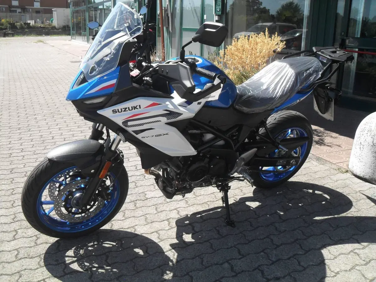 Suzuki SV-7GX (2026) (3)