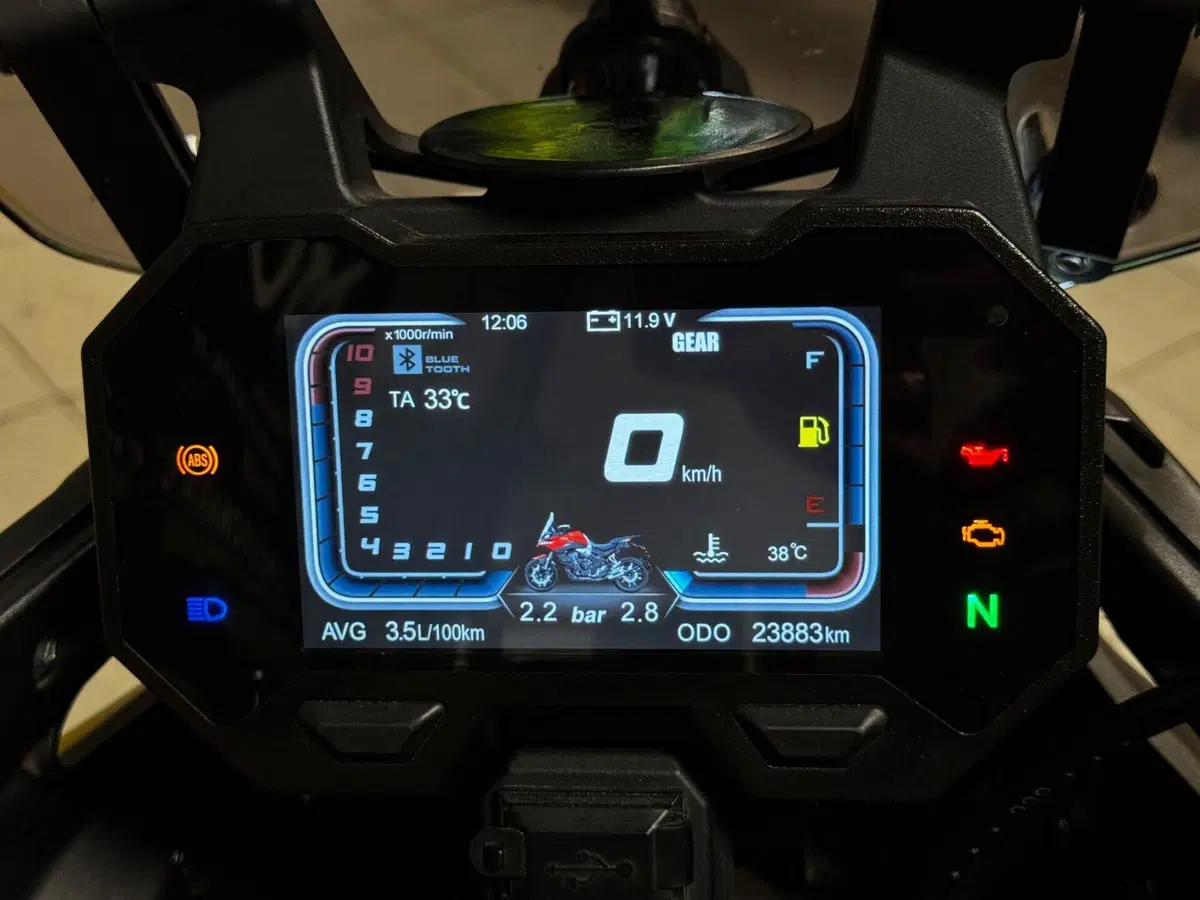 Voge Valico 500DS (2021 - 24) (2)