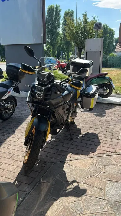QJ Motor SVT 650 X (2025 - 26) usata