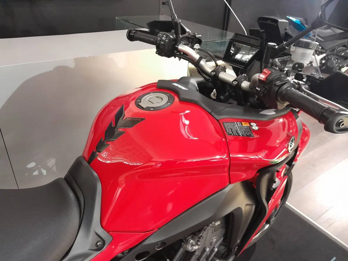 Yamaha Tracer 9 (2021 - 24) (18)