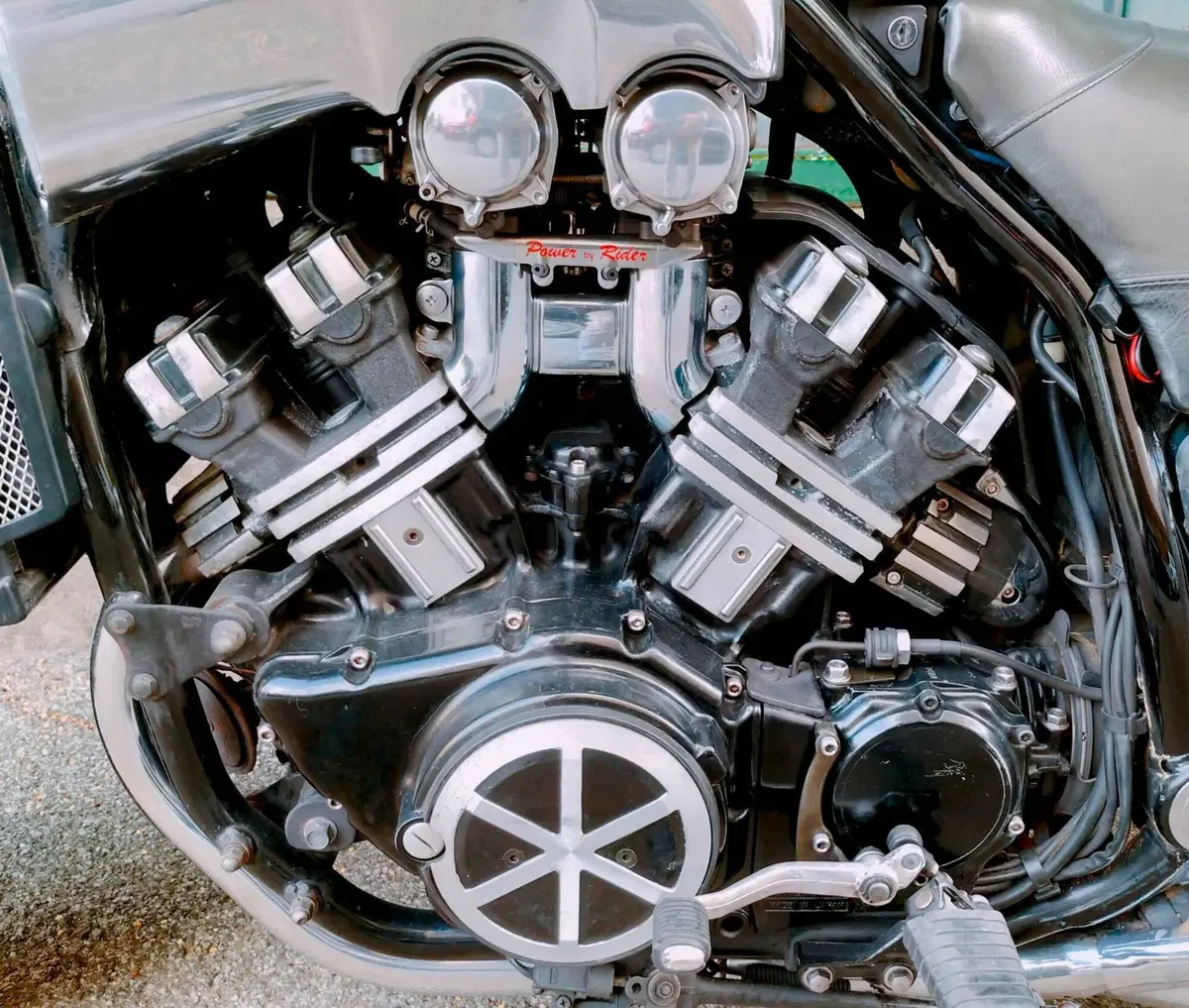 Yamaha V max 1200 (4)
