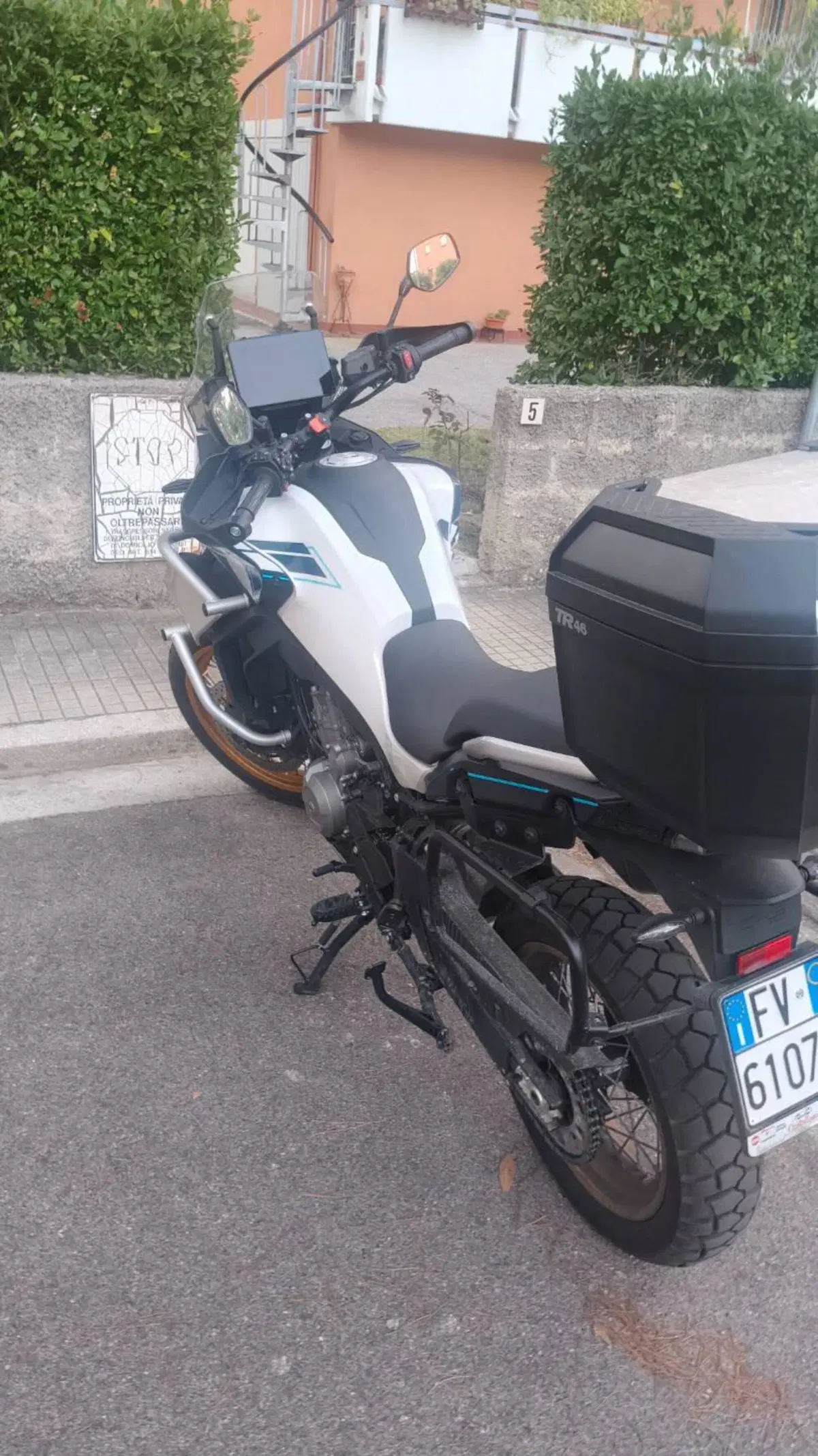 CFMOTO 800MT Explore (2023 - 26) (3)