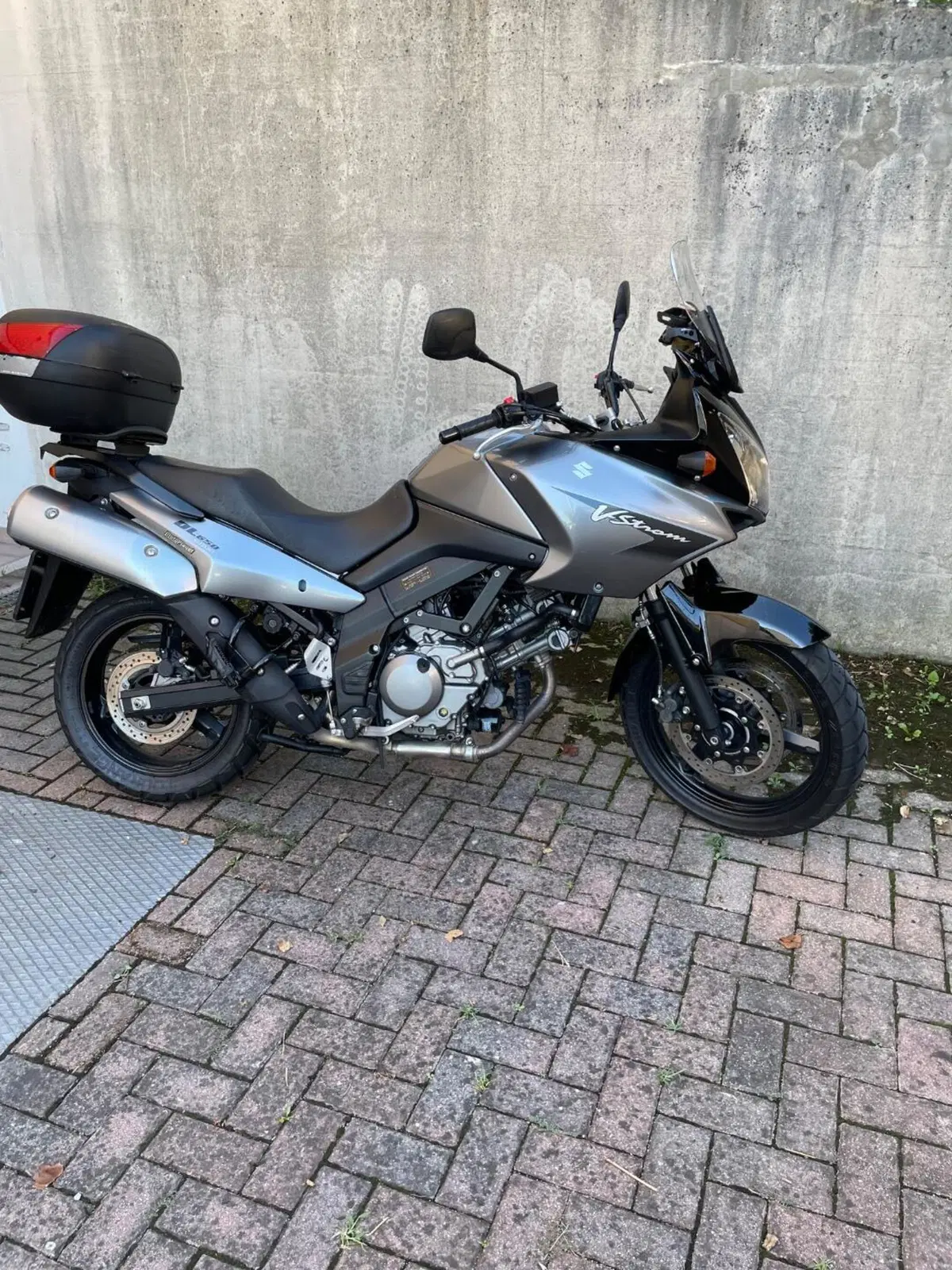 Suzuki V-Strom 650 (2008 - 11) (3)