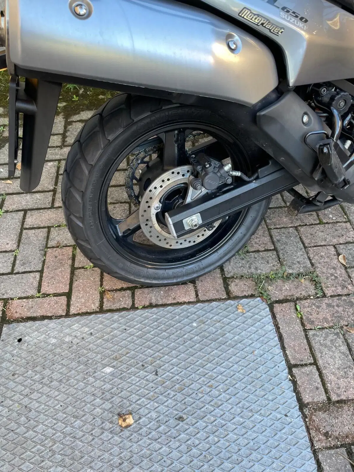 Suzuki V-Strom 650 (2008 - 11) (4)