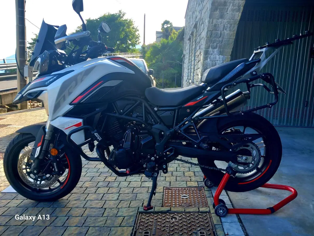 Benelli TRK 702 (2023 - 25) (3)