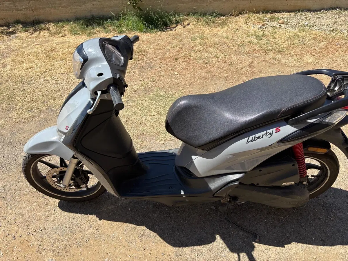 Piaggio Liberty S 50 4T (2020) (3)