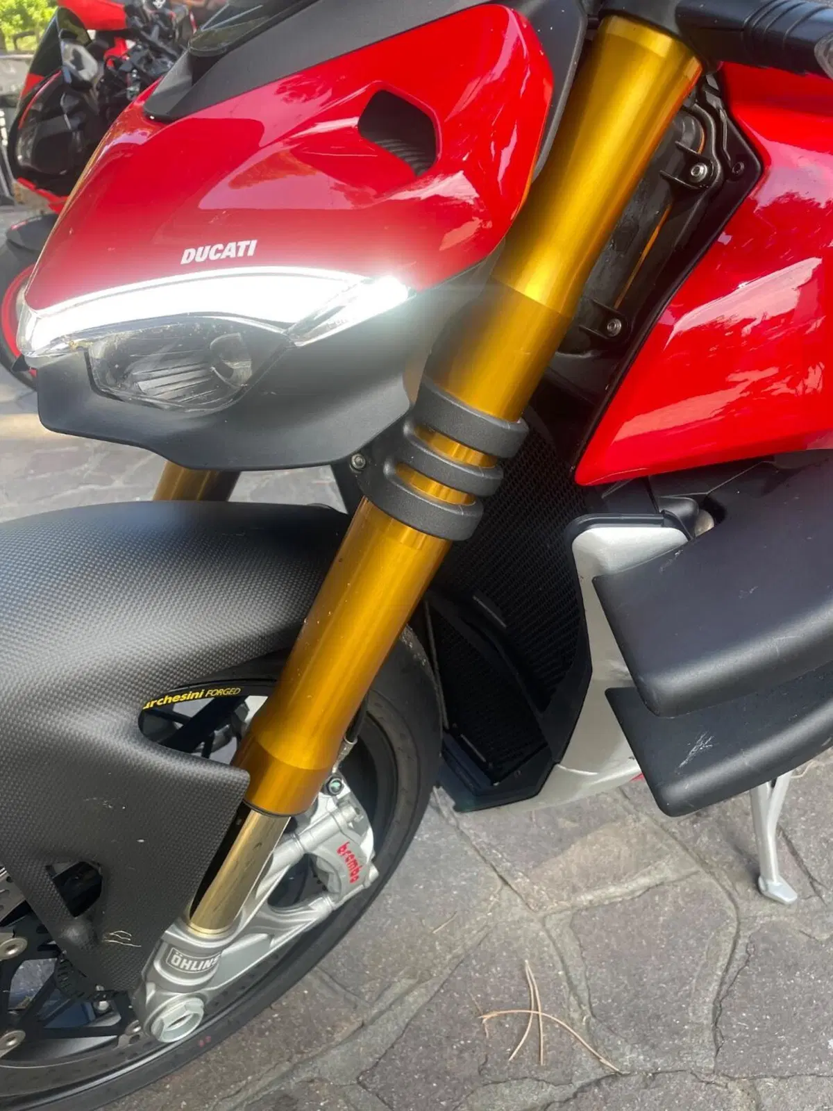 Ducati Streetfighter V4 1100 S (2021 - 22) (3)